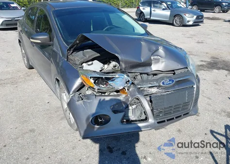 2014 Ford Focus Se из США, поврежденный, VIN 1FADP3F29EL309680